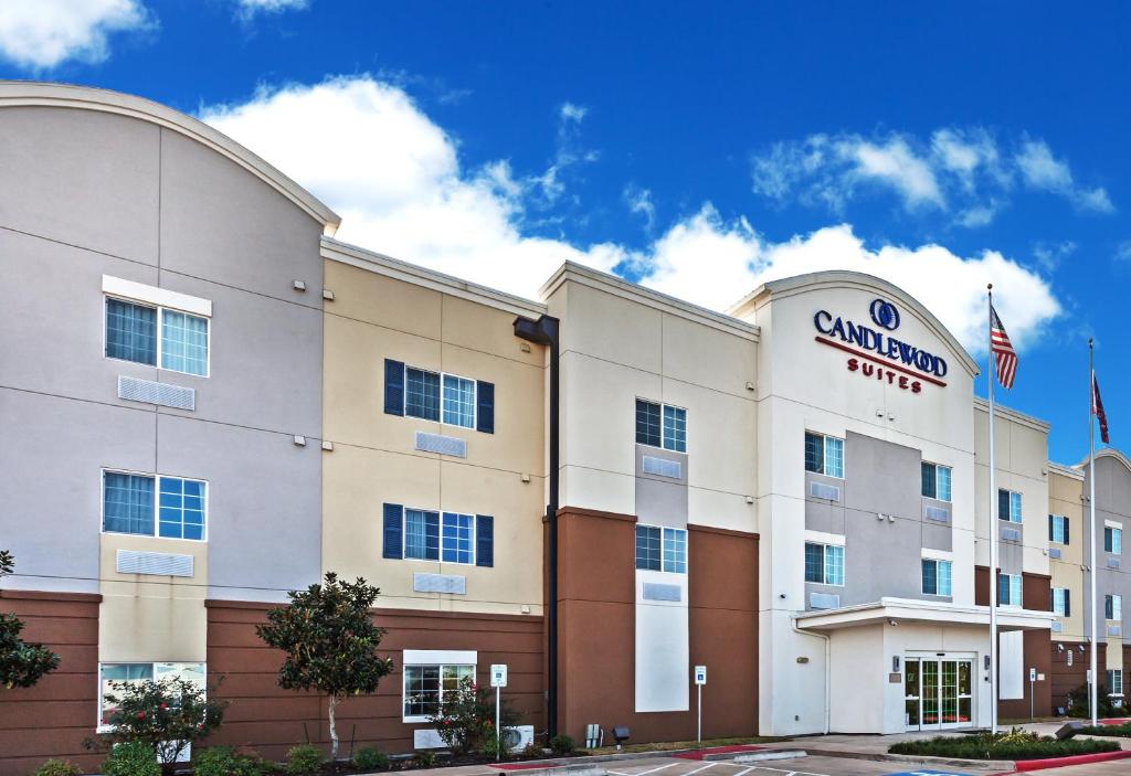 Candlewood Suites Baytown, an IHG Hotel - Highlands, TX