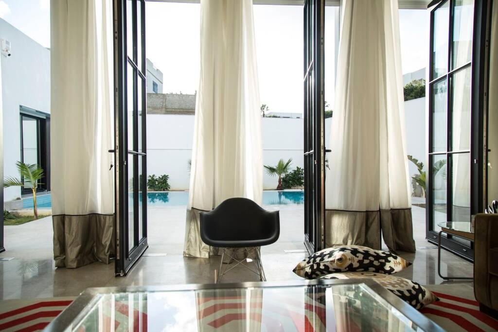 Les Verrières De Gammarth: Villa Moderne +Piscine - Tunis