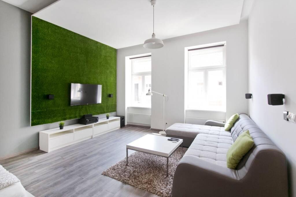 City Forest Apartment - Budapest