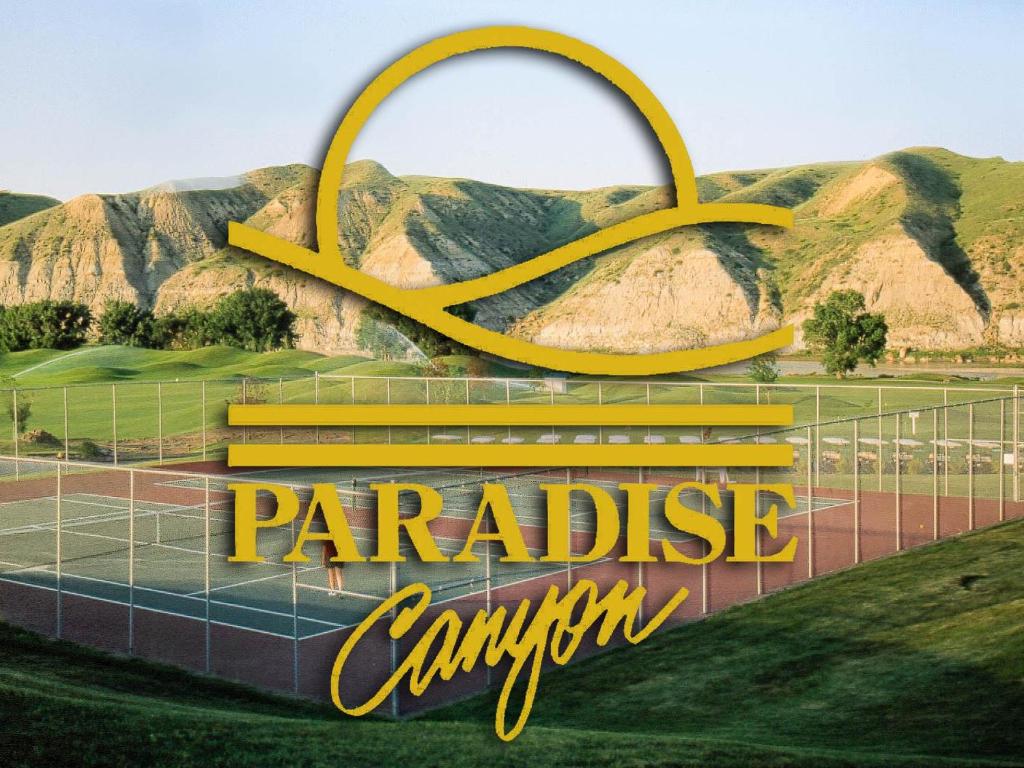 Paradise Canyon Golf Resort, Luxury Condo U405 - Alberta