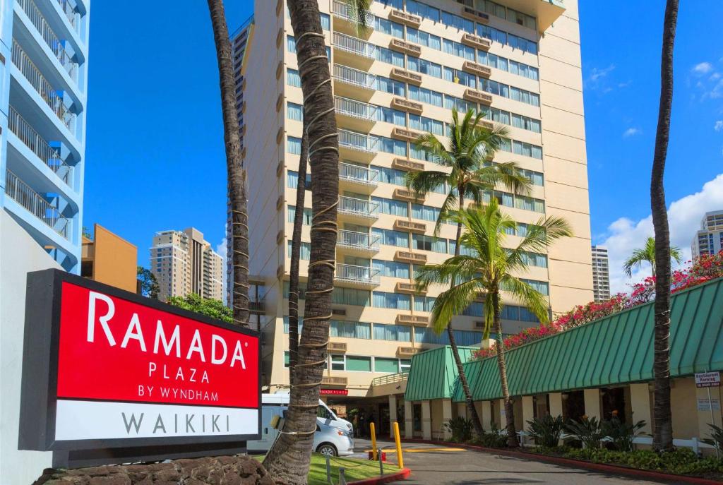 Ramada Plaza By Wyndham Waikiki - Honolulu, HI