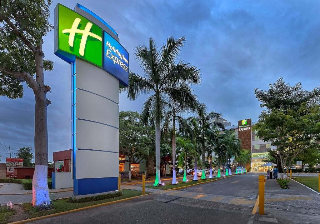 Holiday Inn Express Villahermosa, an IHG Hotel - Villahermosa