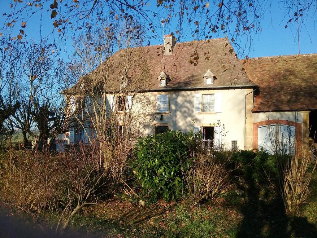 Maison De 4 Chambres Avec Jardin Clos A Vauban - Saône-et-Loire