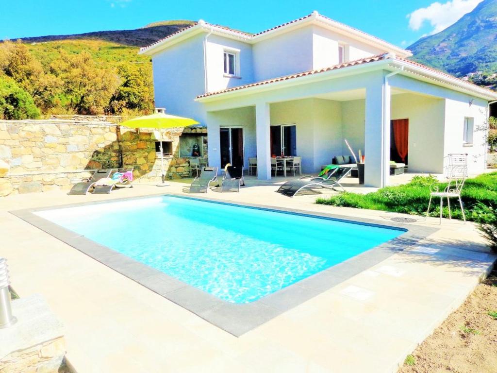 Villa De 4 Chambres A Farinole A 900 M De La Plage Avec Piscine Privee Jardin Amenage Et Wifi - Cap Corse