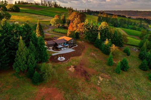 Dundee, OR Vacation Rentals and Airbnb cozycozy