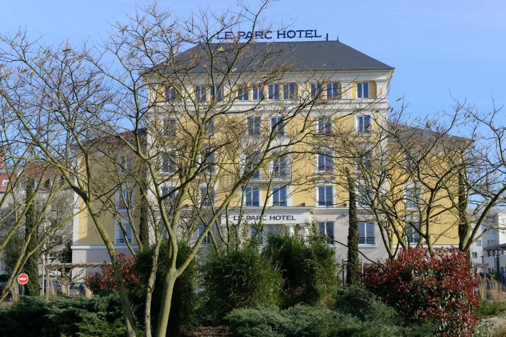Plessis Parc Hôtel - Massy