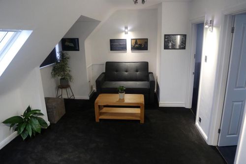 Epsom Apartments and Condos For Rent cozycozy