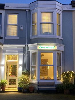 Southport Bed and Breakfasts at the Best Price COZYCOZY