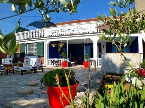 17 Hostels in Zadar cozycozy