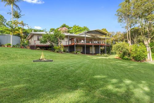 Mapleton Holiday Apartments and Self Catering cozycozy