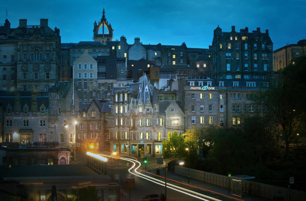 Motel One Edinburgh-royal - Scotland