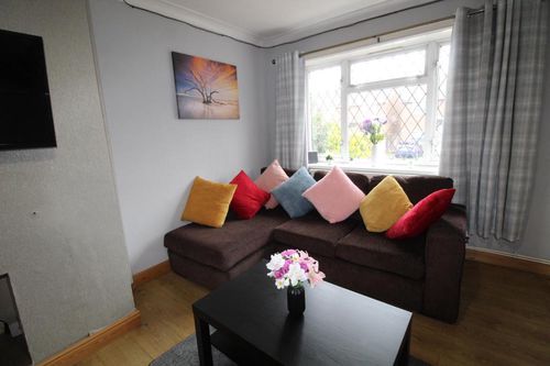 Chesterfield Vacation Rentals and Airbnb cozycozy