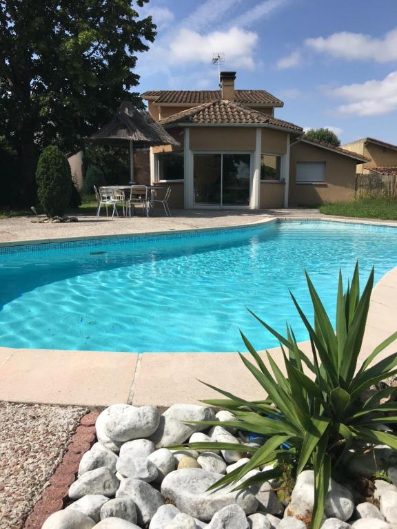 Villa dans Toulouse avec piscine privée with Swimming Pool - Haute-Garonne