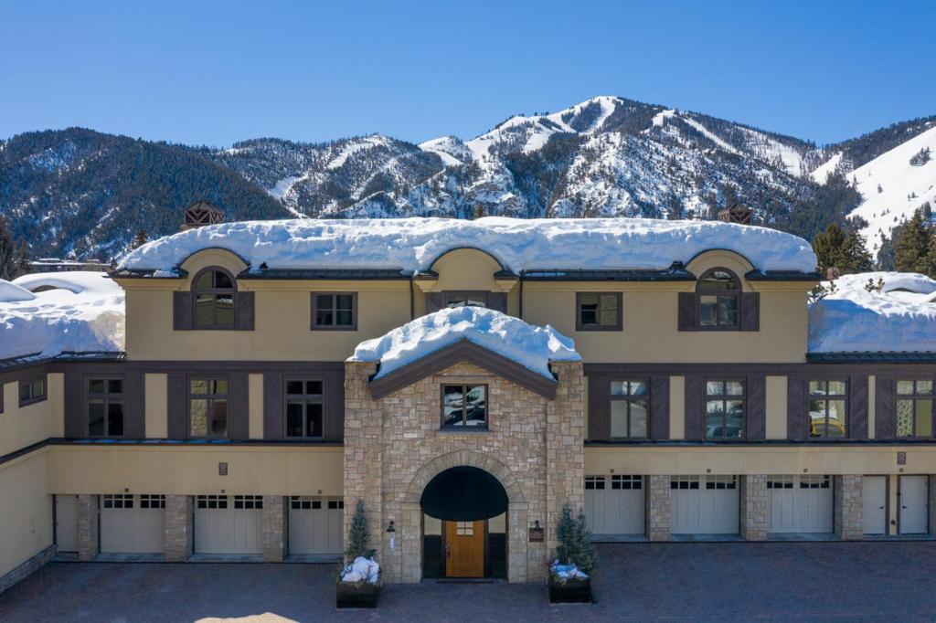 Colonnade Residence - 14 - Sun Valley