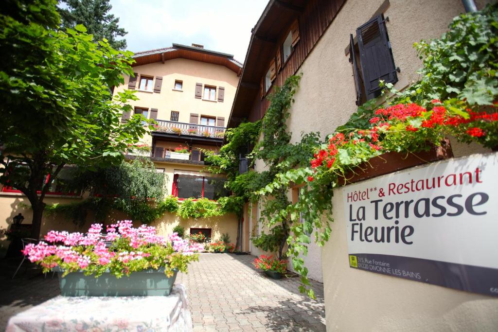 Logis Hôtel La Terrasse Fleurie - Divonne-les-Bains
