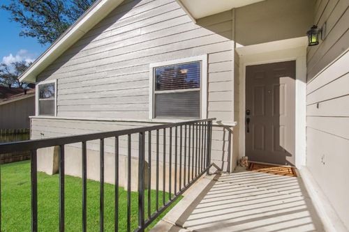 Dove Creek San Antonio airbnb, hotels and vacation rentals