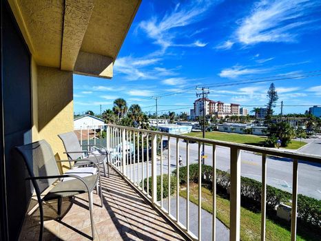 Clearwater Beach, FL Vacation Rentals and Airbnb cozycozy