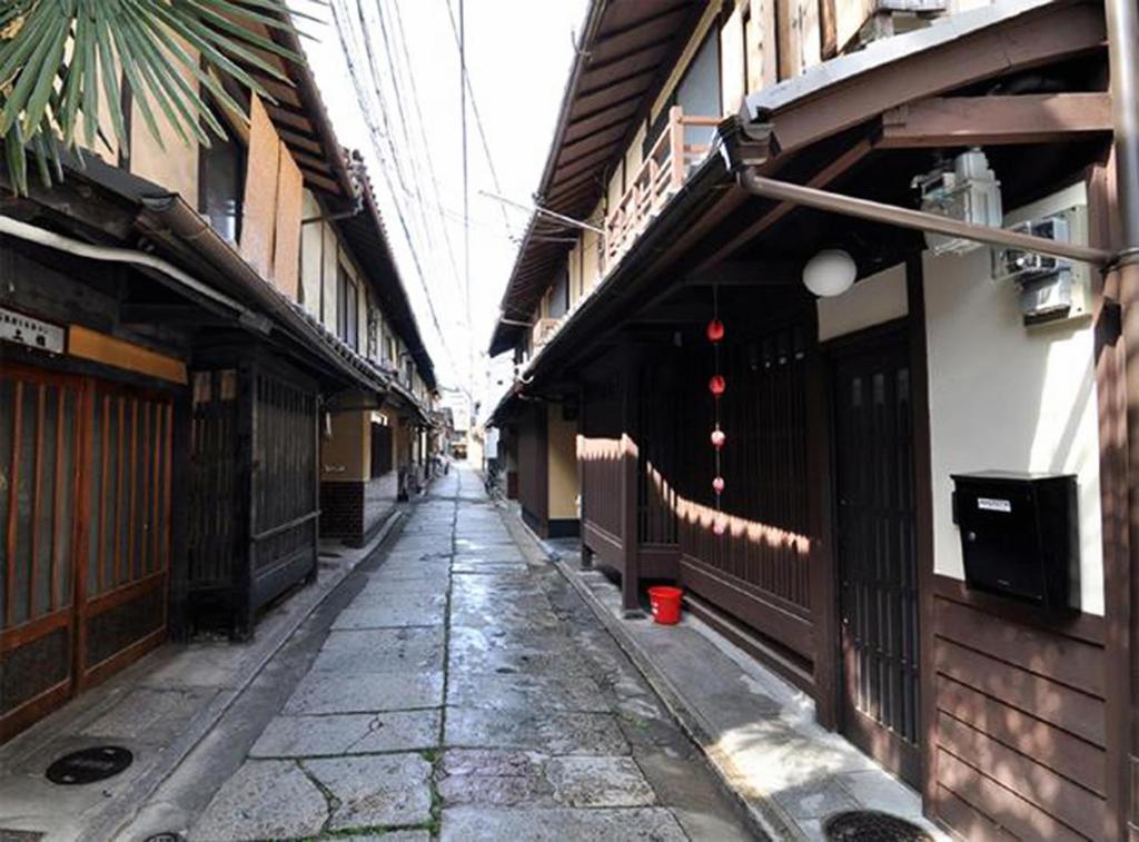 Maeniiya Machiya Inn - Kyoto