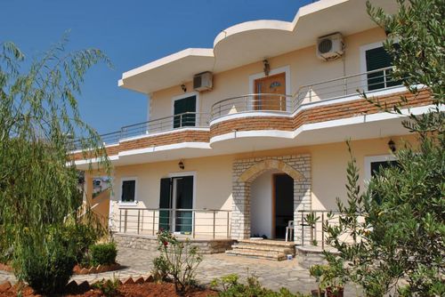 Ksamil Villas and Holiday homes Best Deals on cozycozy