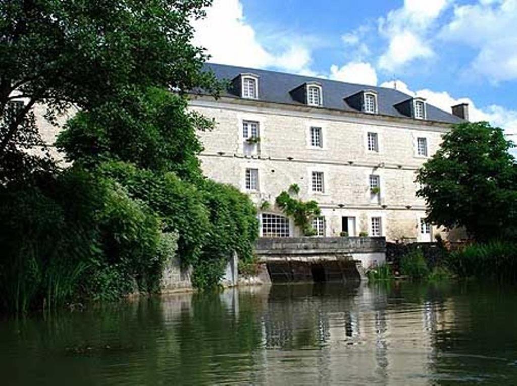 Le Moulin De Poilly - Yonne