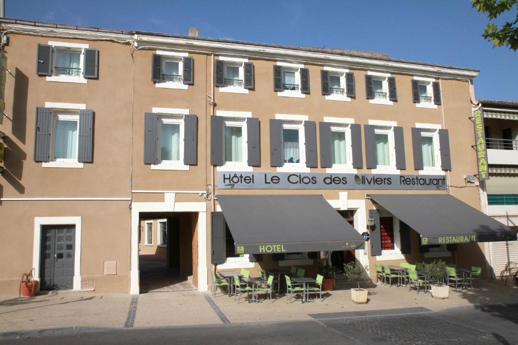 Logis Hotel Le Clos Des Oliviers - Pierrelatte