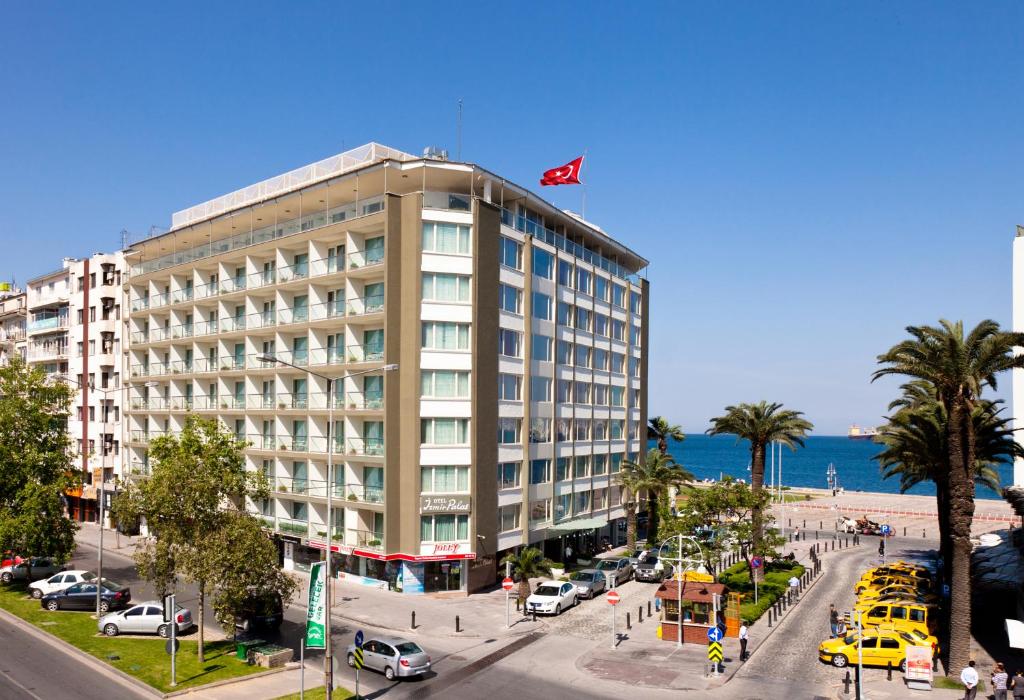 Izmir Palas Hotel - İzmir