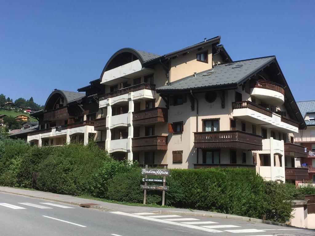 Les Jardins Alpins - Apartment - Haute-Savoie