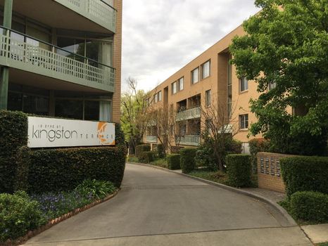 Canberra Holiday Rentals and Airbnb cozycozy