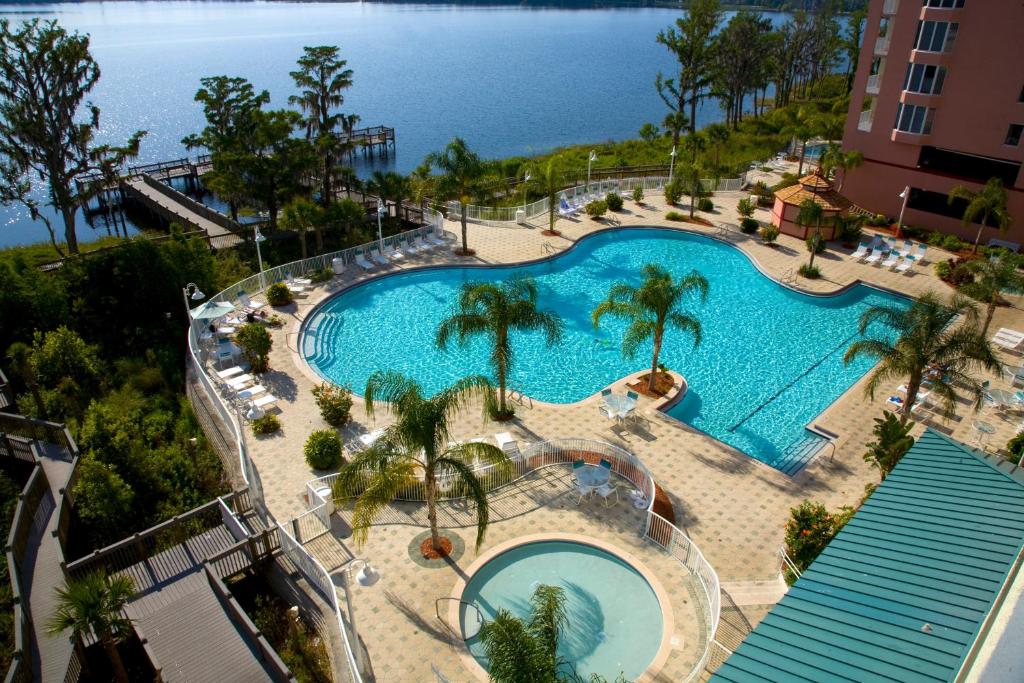 Penthouse Close To Disney Area And Malls Water View - Orlando