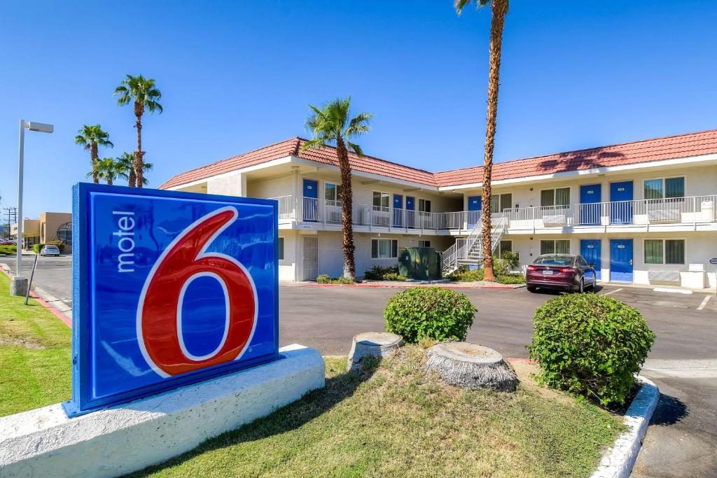 Motel 6-Rancho Mirage, CA - Palm Springs - Palm Springs, CA