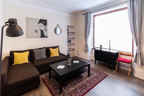 Dundee Holiday Apartment rentals cozycozy