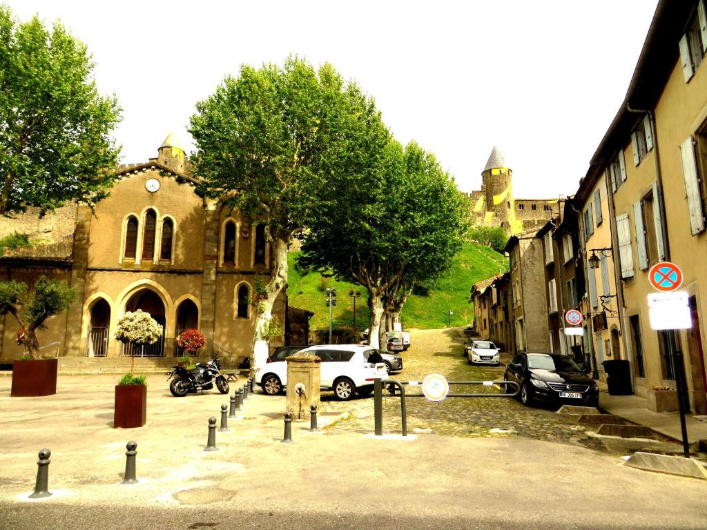 Cote De La Cite Medievale - Carcassonne