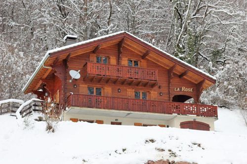 Location Chalets SaintJeand'Aulps Meilleur Prix sur COZYCOZY