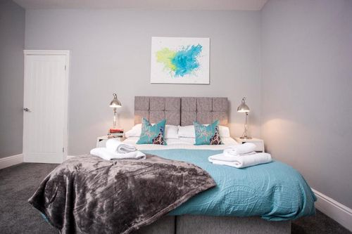 Darlington Holiday Apartment rentals cozycozy