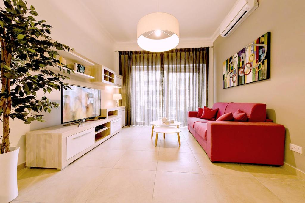 Luxury Apartment With Pool - Malte