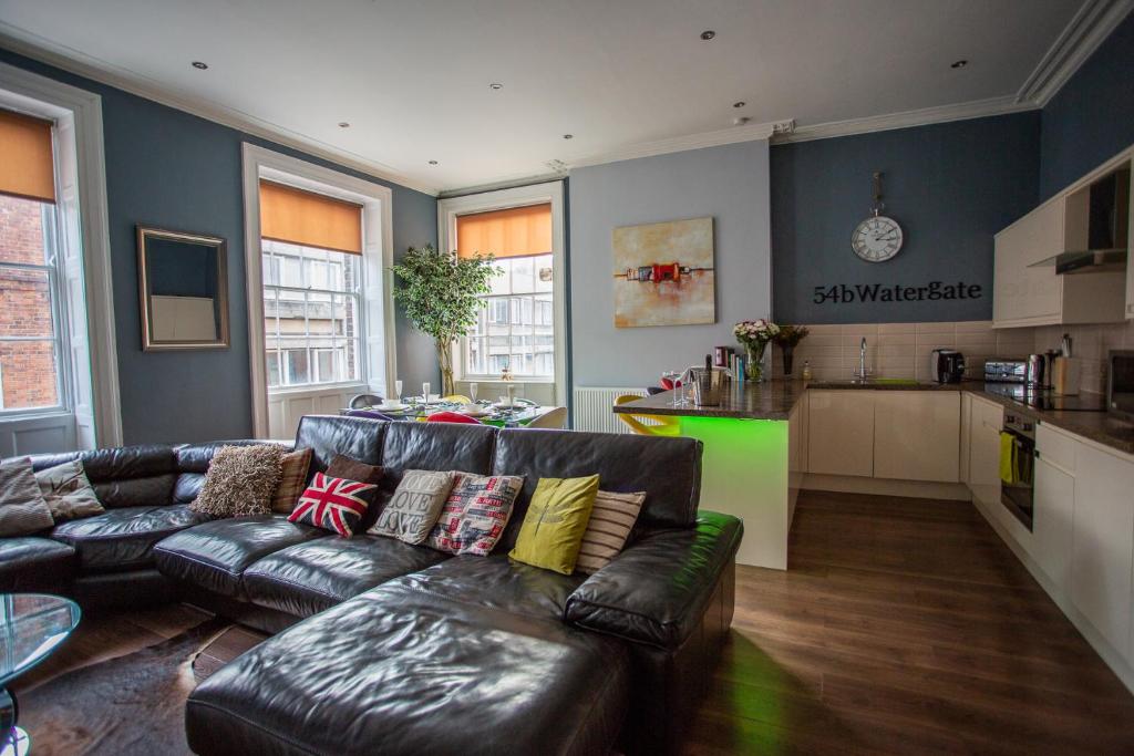 Most central luxury apartment in Chester! - Chester, UK