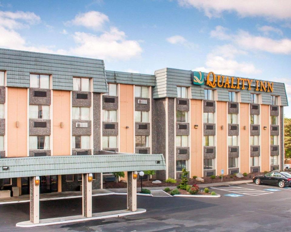Quality Inn Tigard Portland Southwest - Beaverton, OR