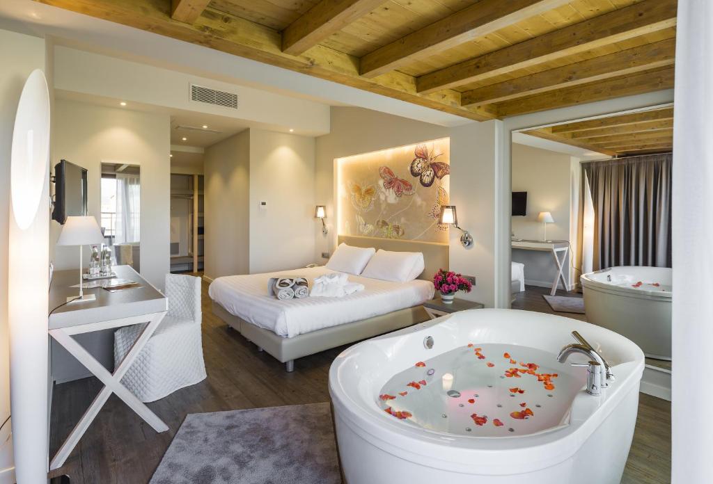Hotel Resort & Spa Miramonti - Italy