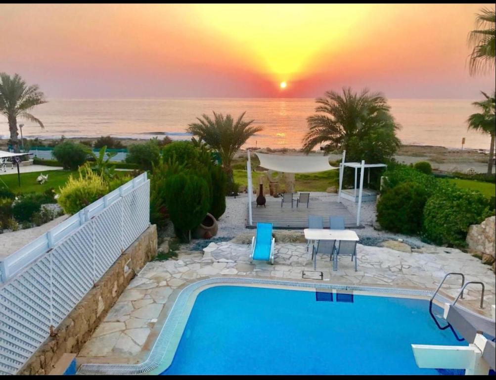 34 Beach Villa - Paphos