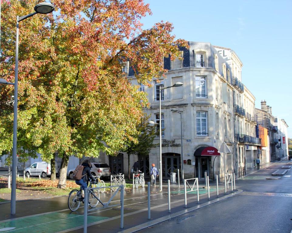 Best Western Plus Bordeaux Gare Saint-Jean - Villenave-d'Ornon