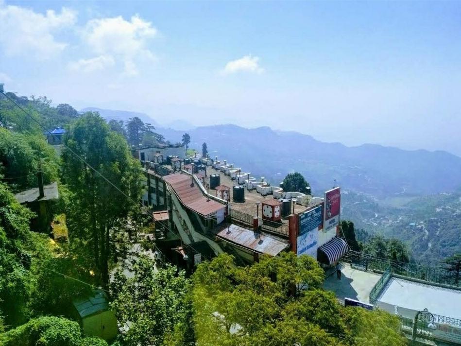 The Three Oaks Boutique Hotel - Mussoorie