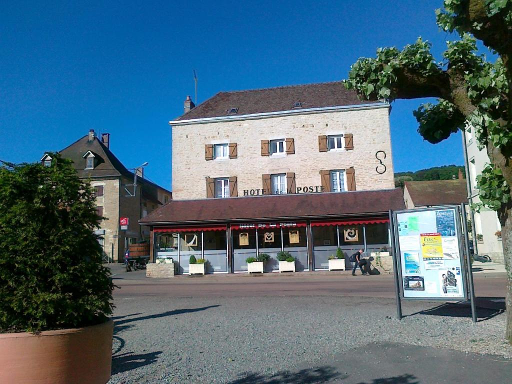 Hôtel De La Poste - Pouilly-en-Auxois