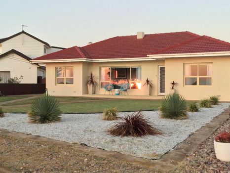 Tumby Bay Holiday homes and Villas cozycozy