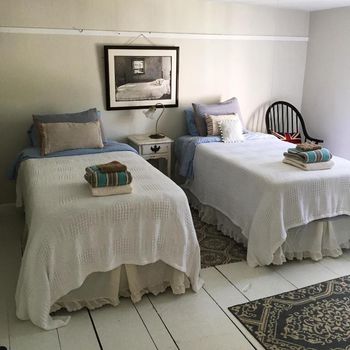 Quabbin Reservoir, Belchertown airbnb, hotels and vacation rentals