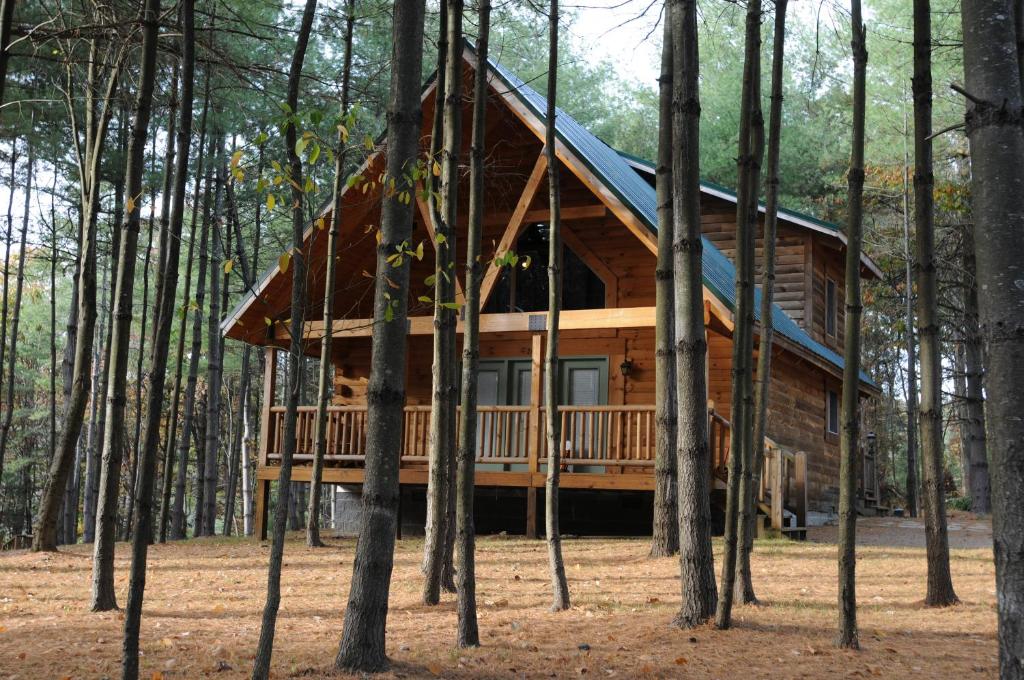 The Cabins At Pine Haven - Beckley - West Virginia