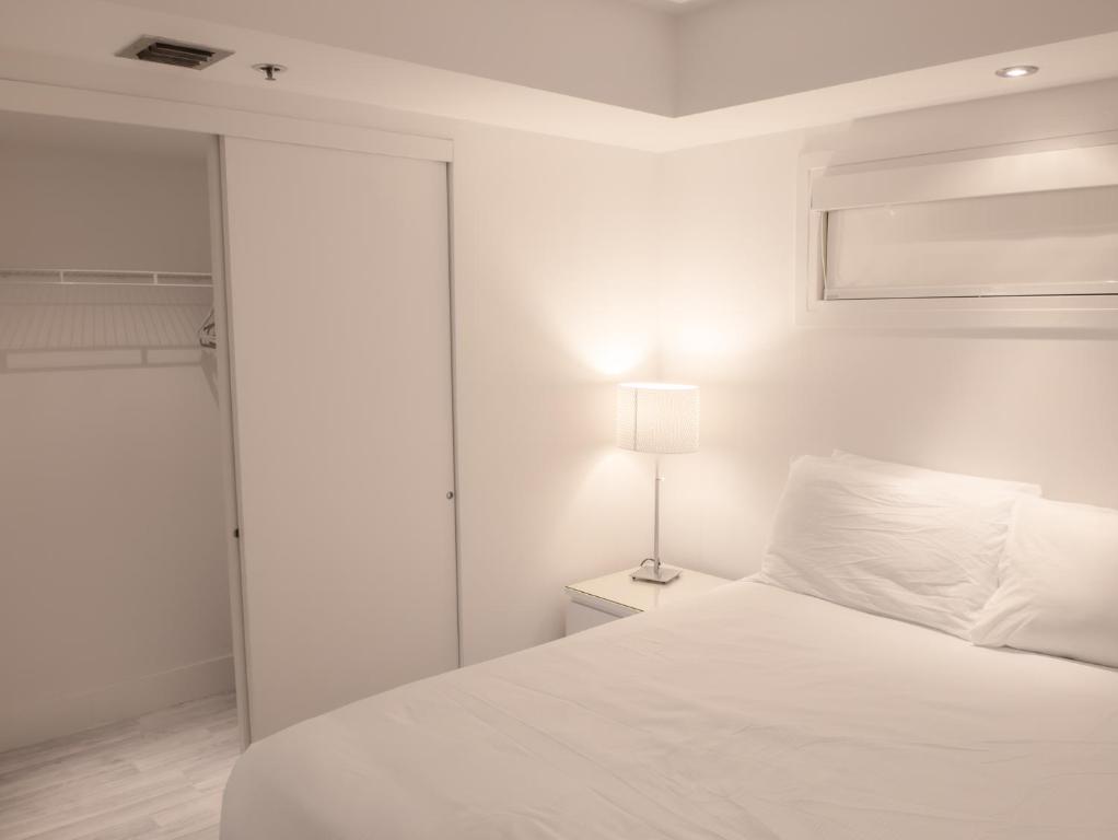 Bayshore Three-bedroom Apartment 3935 - Miami