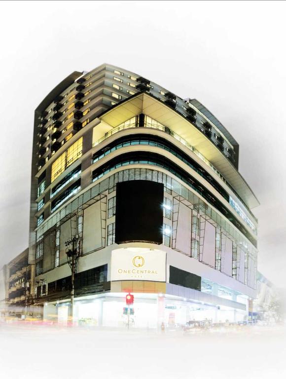 One Central Hotel & Suites - Multiple Use Hotel - Philippines