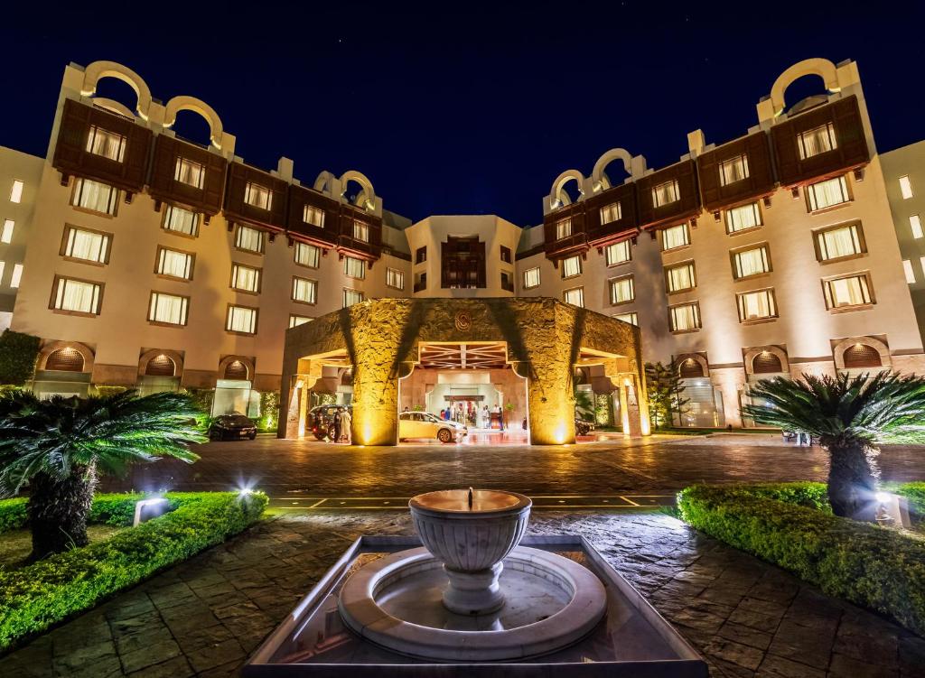 Islamabad Serena Hotel - Islamabad