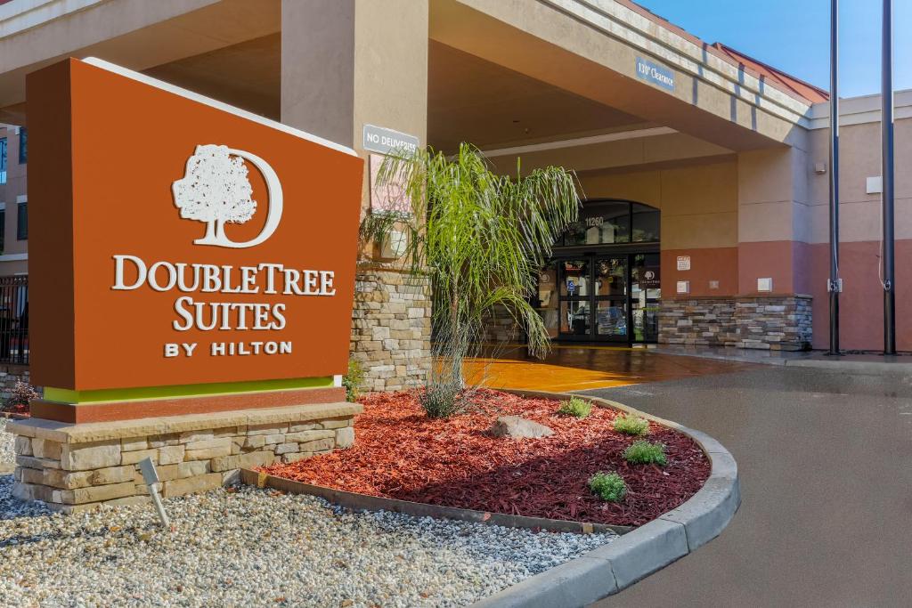DoubleTree Suites by Hilton Hotel Sacramento – Rancho Cordova - Rancho Cordova