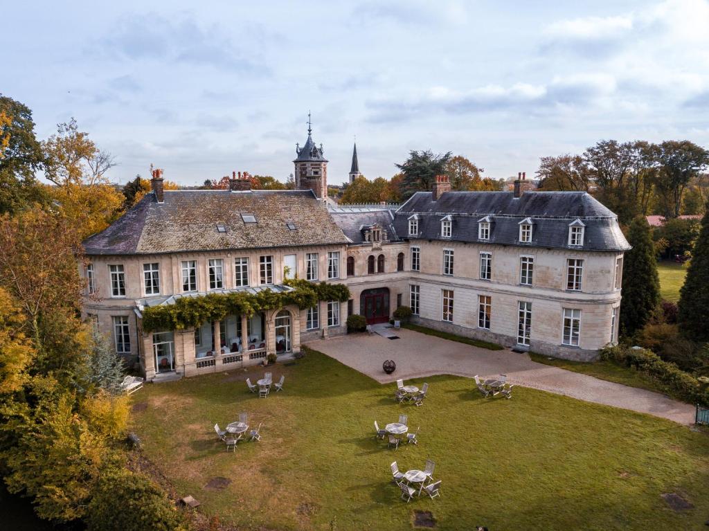 Chateau D'aubry - Petite-Forêt